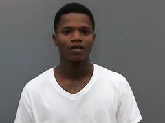 Mugshot of Spears, Quantae