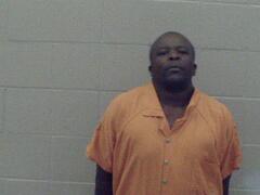 Mugshot of Douglas, Quentin Denyel