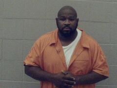 Mugshot of Davis, Kenneth