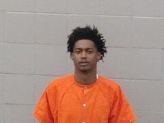 Mugshot of Lanos, Kendell Dequarius